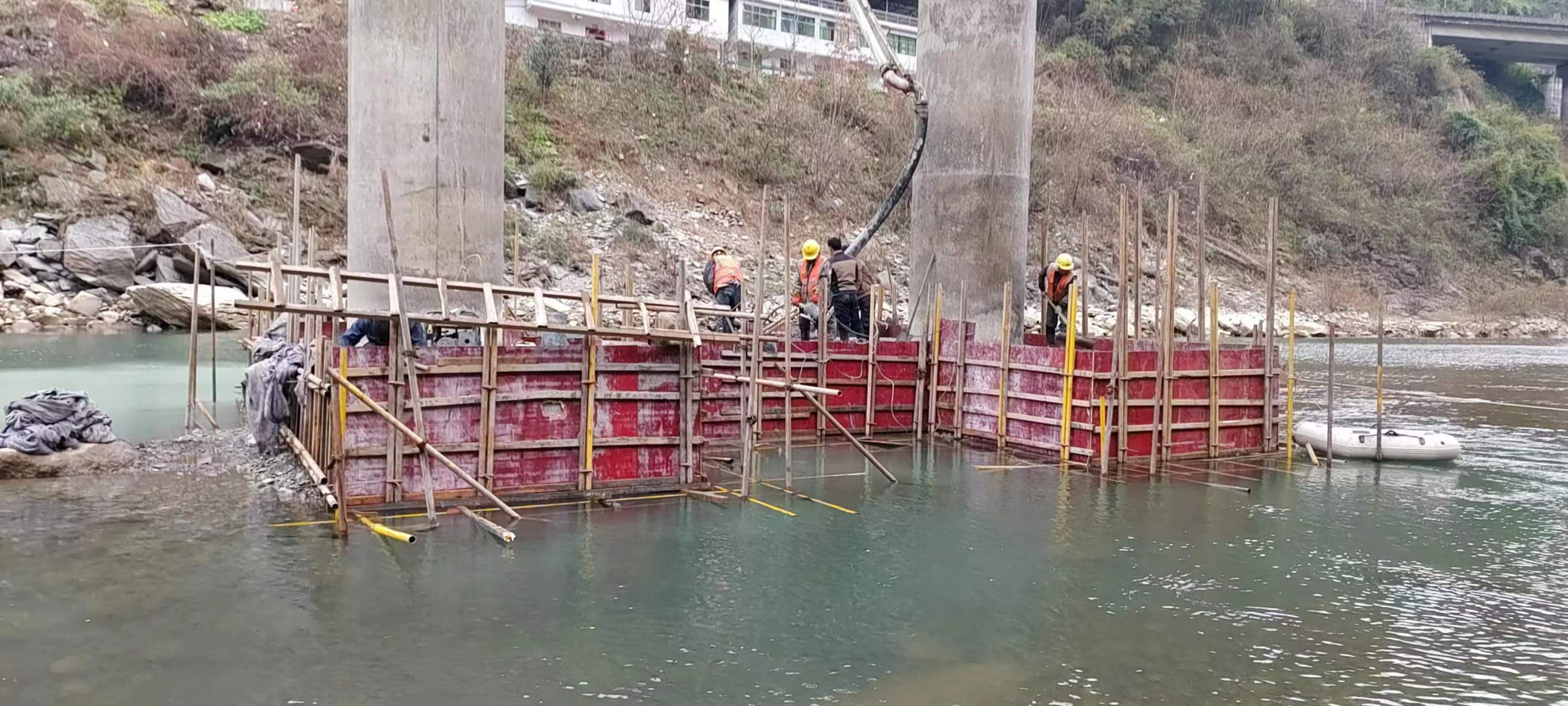 中卫水利工程施工中堤坝渗漏原因以及防渗加固技术
